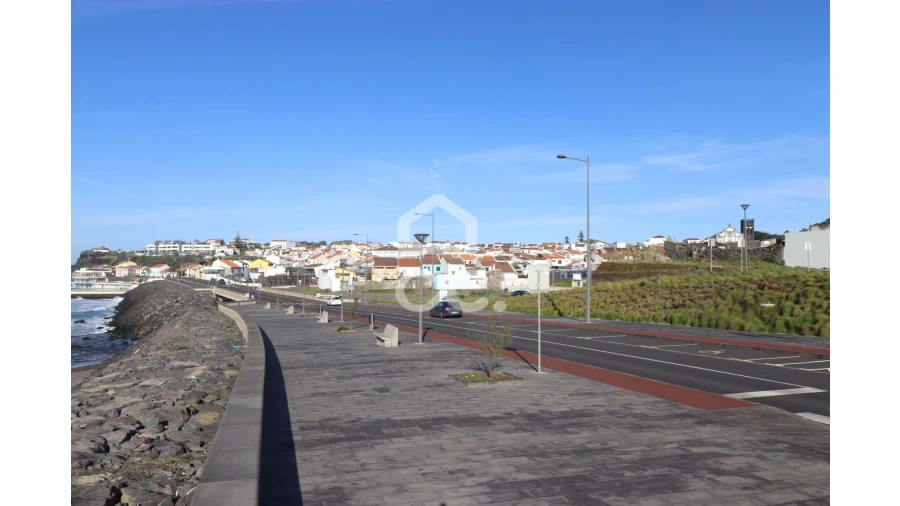 Moradia T7 para Venda em Ribeira Grande (Conceição) Foto 12