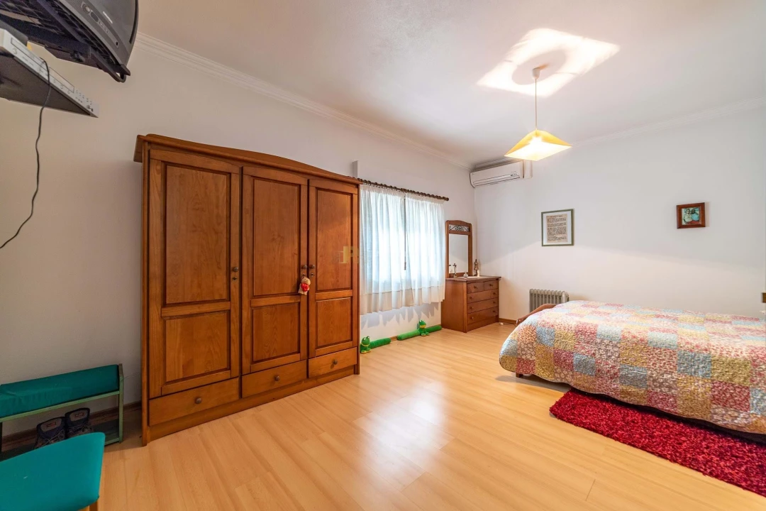 Quinta T4 para Venda em Romeira e Várzea Foto 15