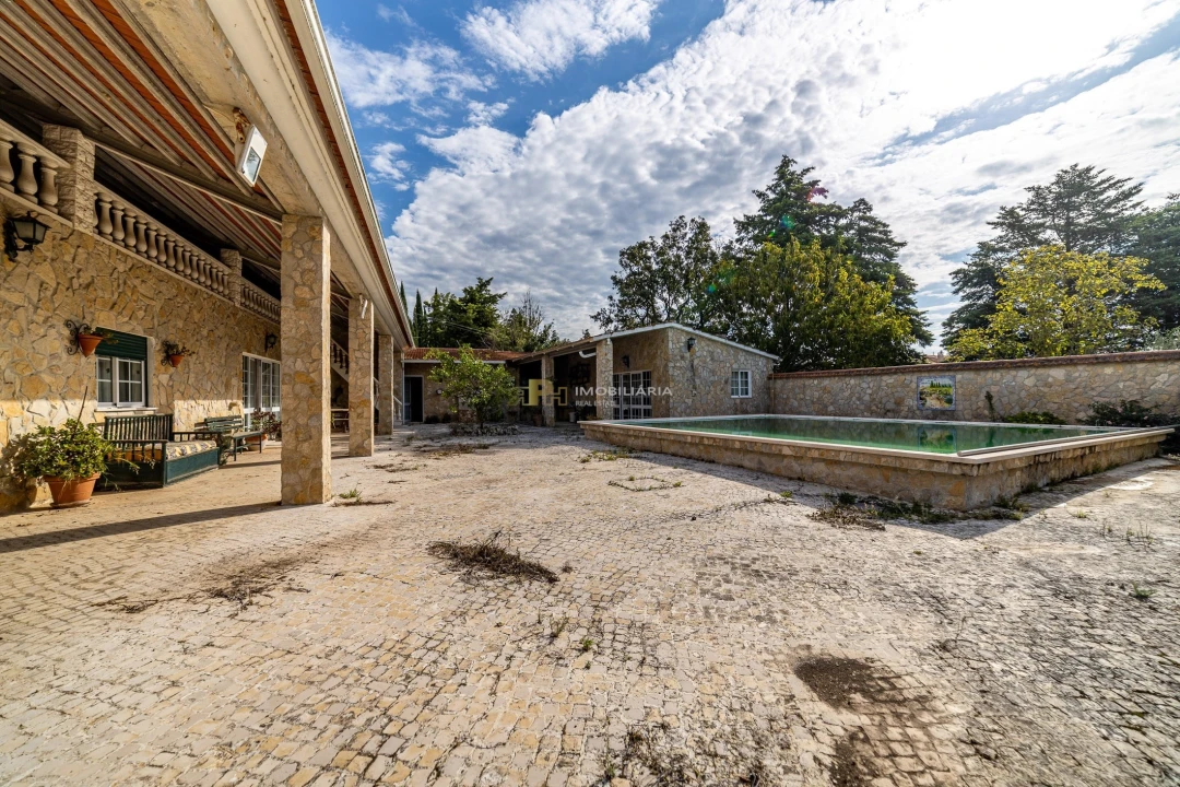 Quinta T4 para Venda em Romeira e Várzea Foto 5