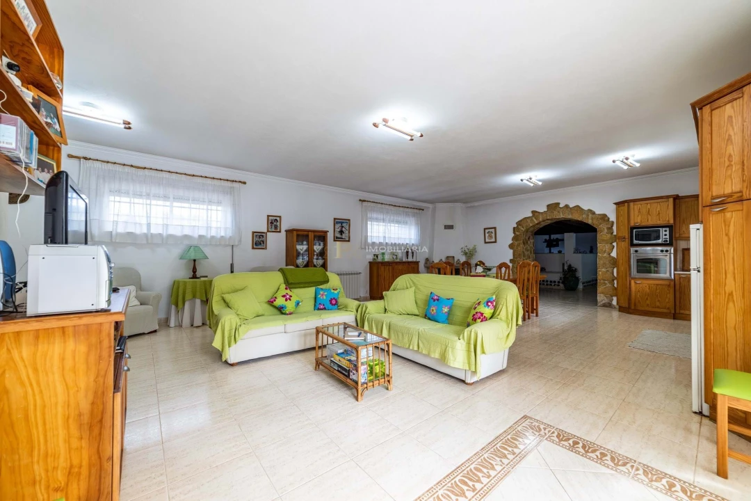 Quinta T4 para Venda em Romeira e Várzea Foto 14