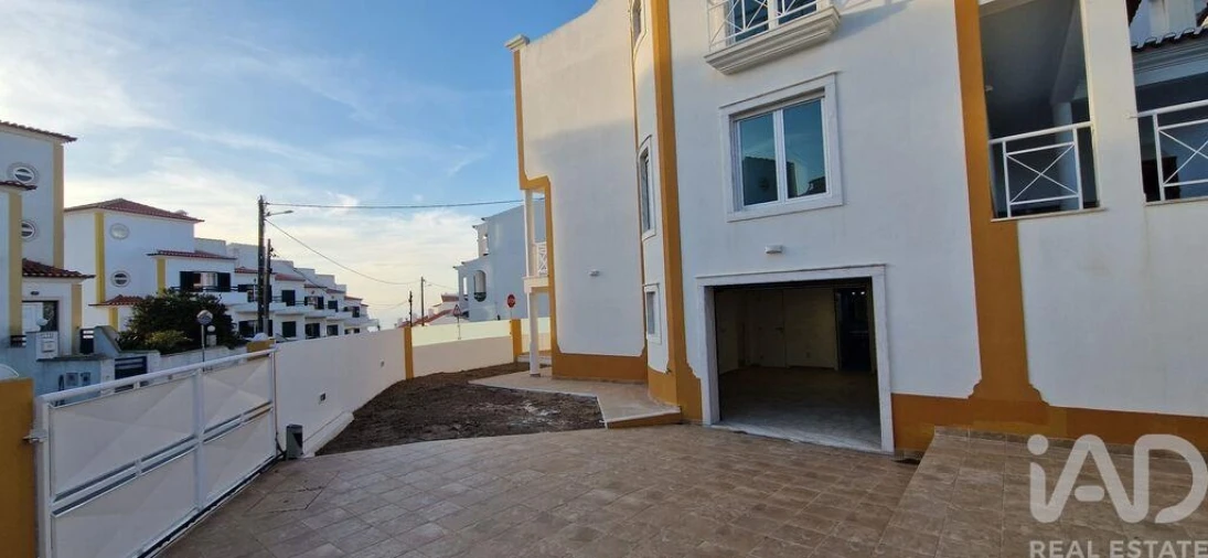 Moradia T3 para Venda em Ericeira Foto 18