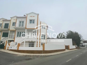 Moradia T3 para Venda em Ericeira
