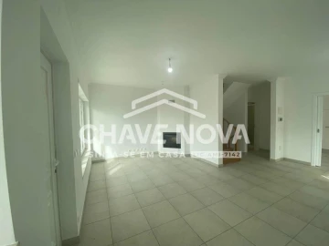 Moradia T3 para Venda em Ericeira