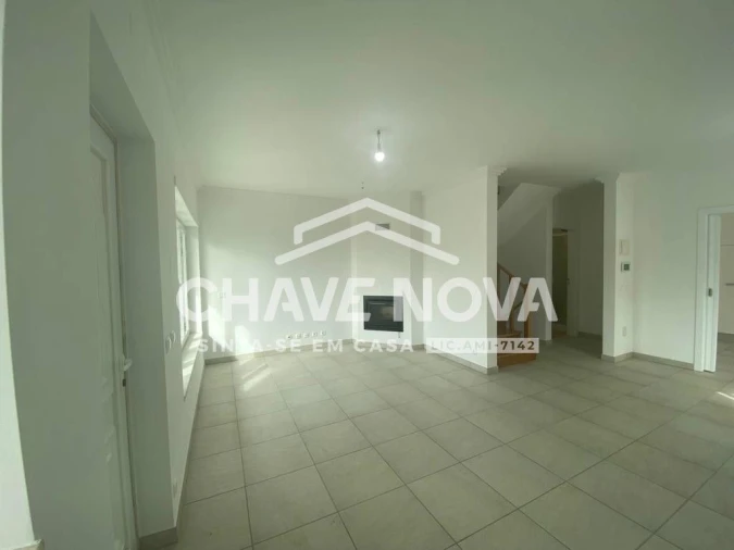 Moradia T3 para Venda em Ericeira Foto 7