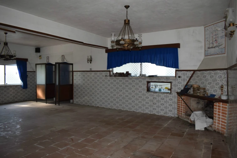 Armazém para Venda em Sebal e Belide Foto 4