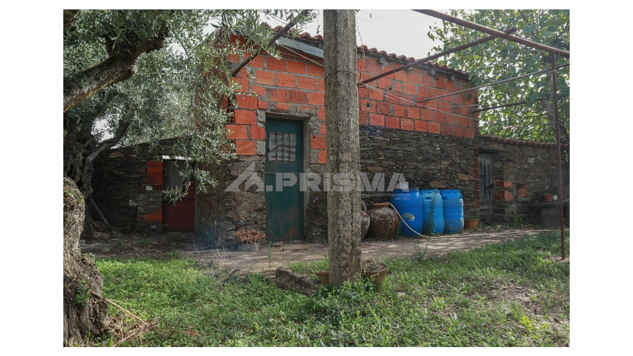 Terreno para Venda em Sarnadas de Rodão Foto 1