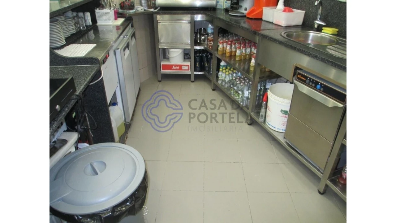 Negócio para Trespasse em Rio Tinto Foto 23