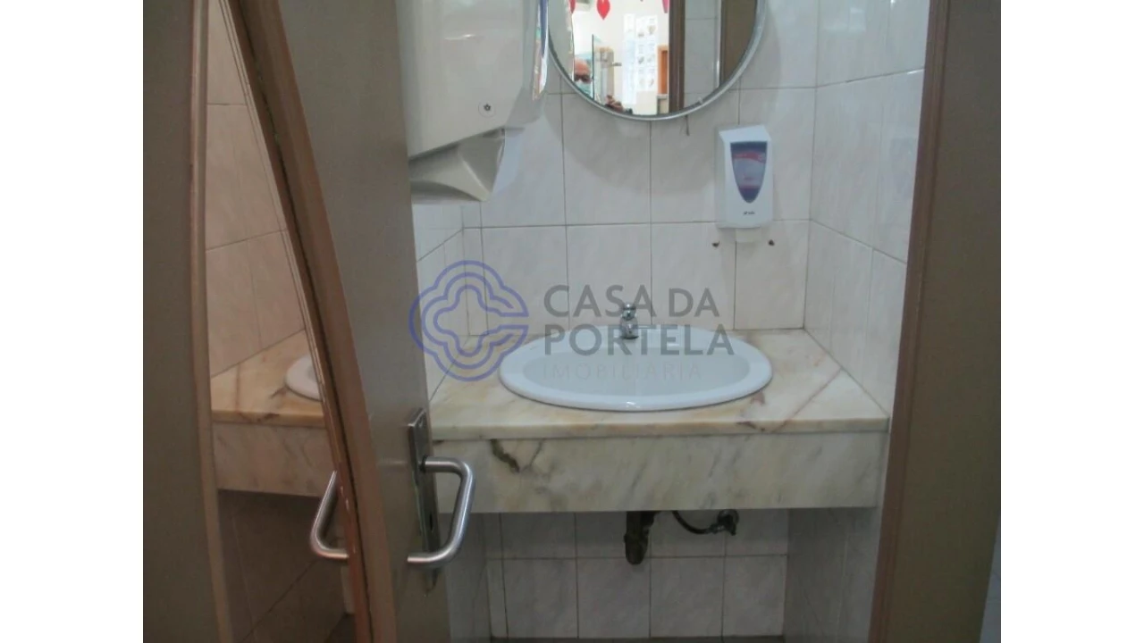 Negócio para Trespasse em Rio Tinto Foto 37