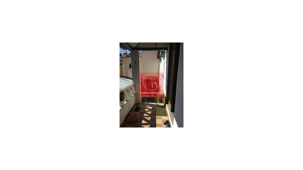 Moradia T4 para Venda em Cambres Foto 11