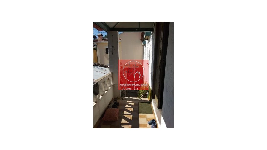 Moradia T4 para Venda em Cambres Foto 11