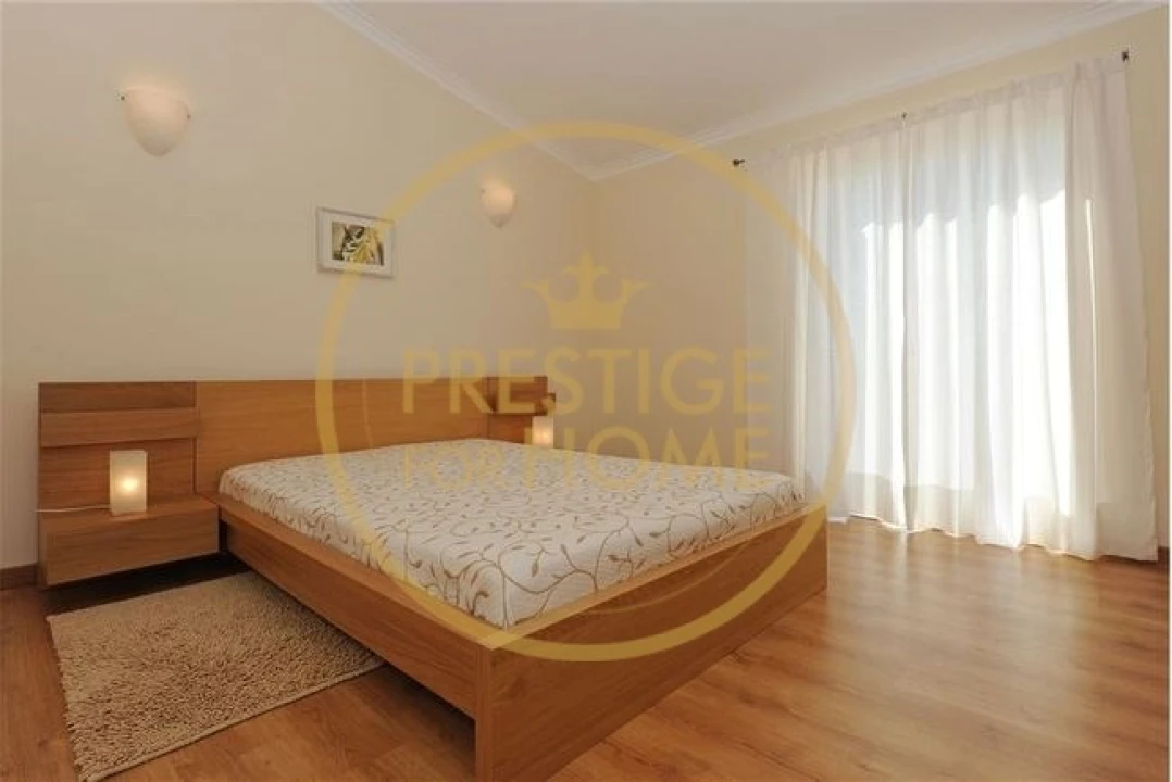Moradia T5 para Venda em Altura Foto 4