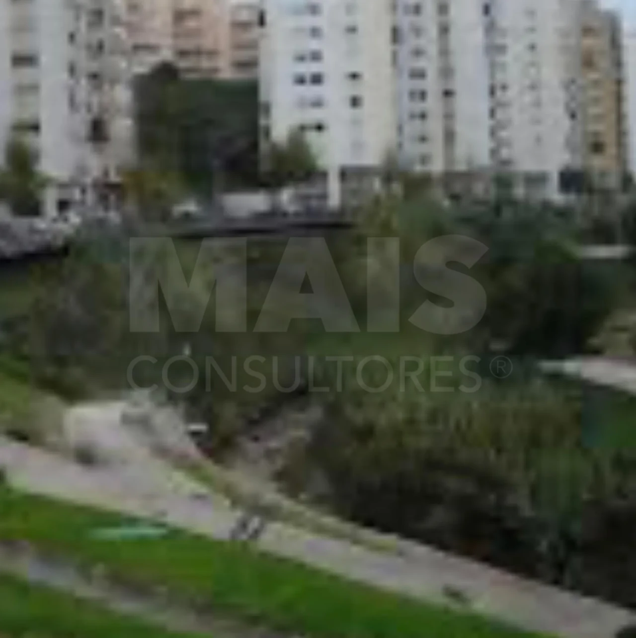 Terreno para Venda em Cacém e São Marcos Foto 3