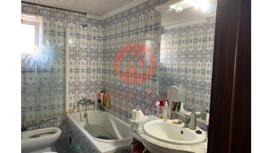 Apartamento T2 para Venda em Praia da Vitoria (Santa Cruz) Foto 6