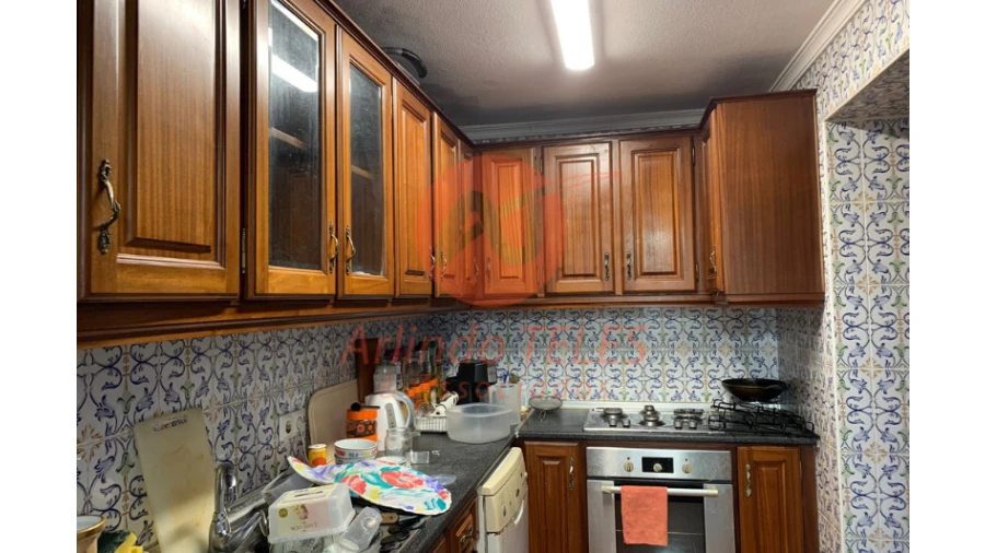 Apartamento T2 para Venda em Praia da Vitoria (Santa Cruz) Foto 9