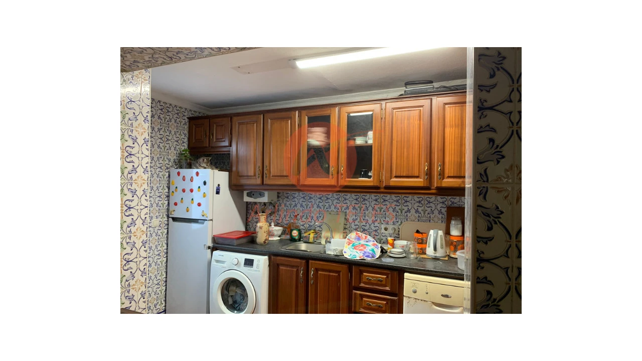 Apartamento T2 para Venda em Praia da Vitoria (Santa Cruz) Foto 12