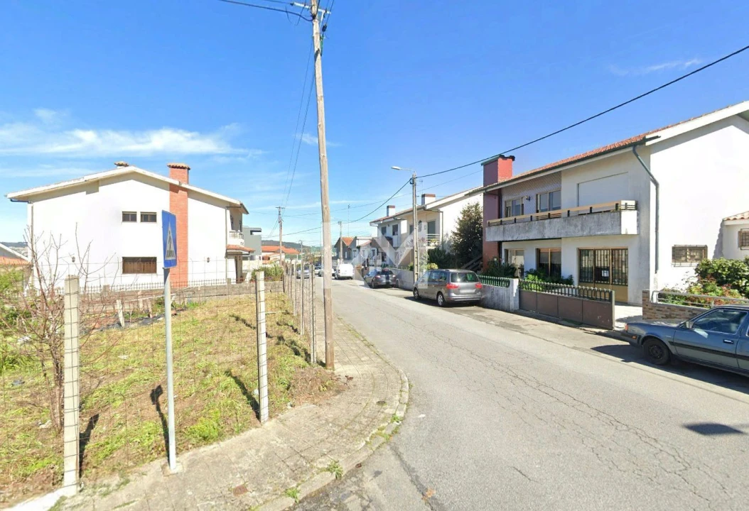 Terreno para Venda em Campo e Sobrado Foto 4