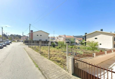 Terreno para Venda em Campo e Sobrado