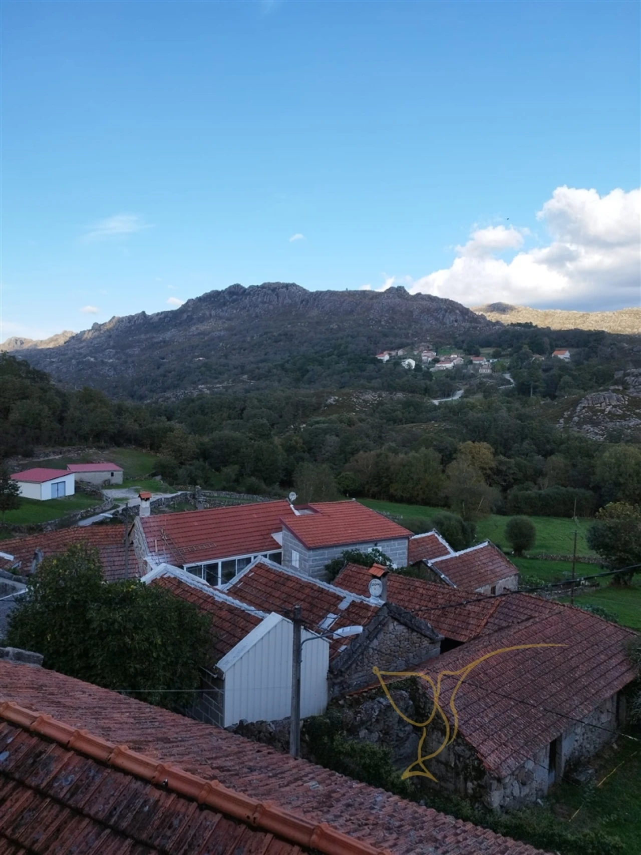 Moradia T0 para Venda em Castro Laboreiro e Lamas de Mouro Foto 4
