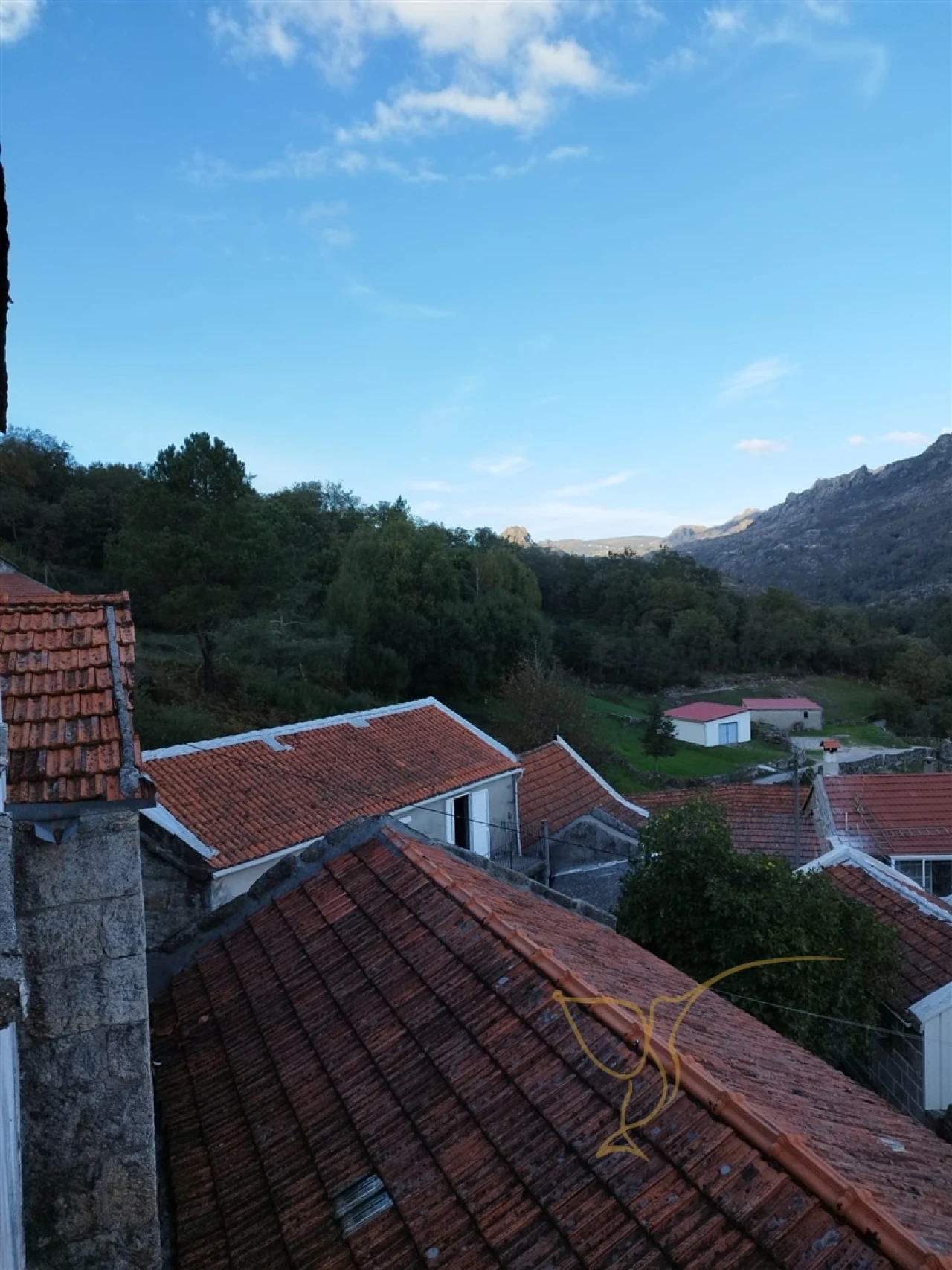 Moradia T0 para Venda em Castro Laboreiro e Lamas de Mouro Foto 16