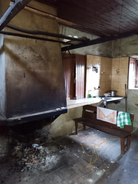 Moradia T0 para Venda em Castro Laboreiro e Lamas de Mouro