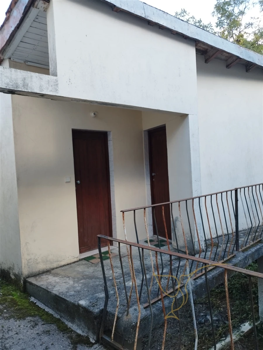 Moradia T0 para Venda em Castro Laboreiro e Lamas de Mouro Foto 3