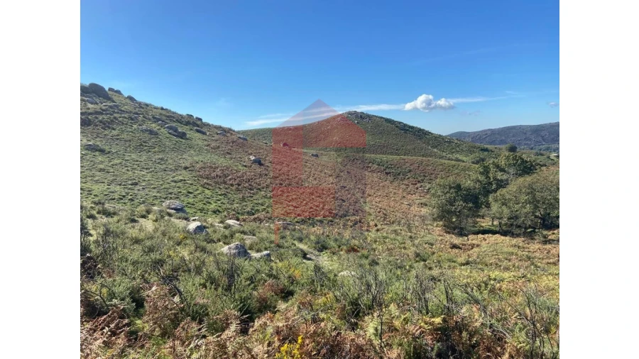 Terreno para Venda em Valdreu