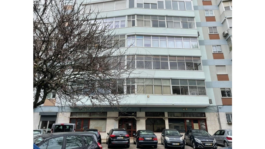 Loja para Venda em Benfica Foto 2
