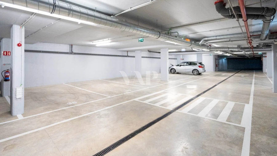 Apartamento T2 para Venda em Quarteira Foto 14