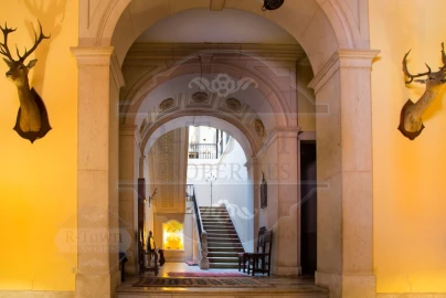 Moradia T7 para Venda em Oeiras e São Julião da Barra, Paço de Arcos e Caxias