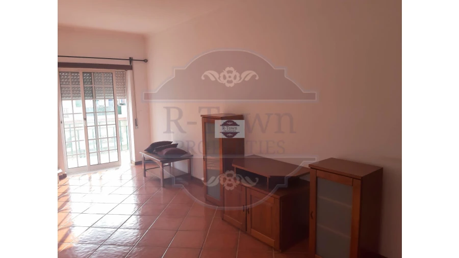 Apartamento T5 para Venda em Lousa Foto 5