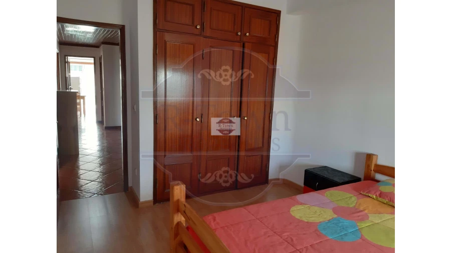 Apartamento T5 para Venda em Lousa Foto 22