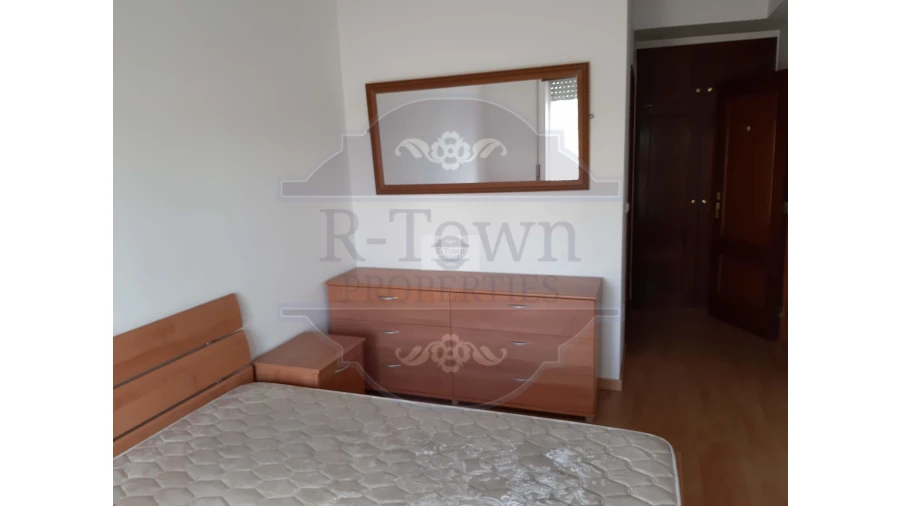 Apartamento T5 para Venda em Lousa Foto 13