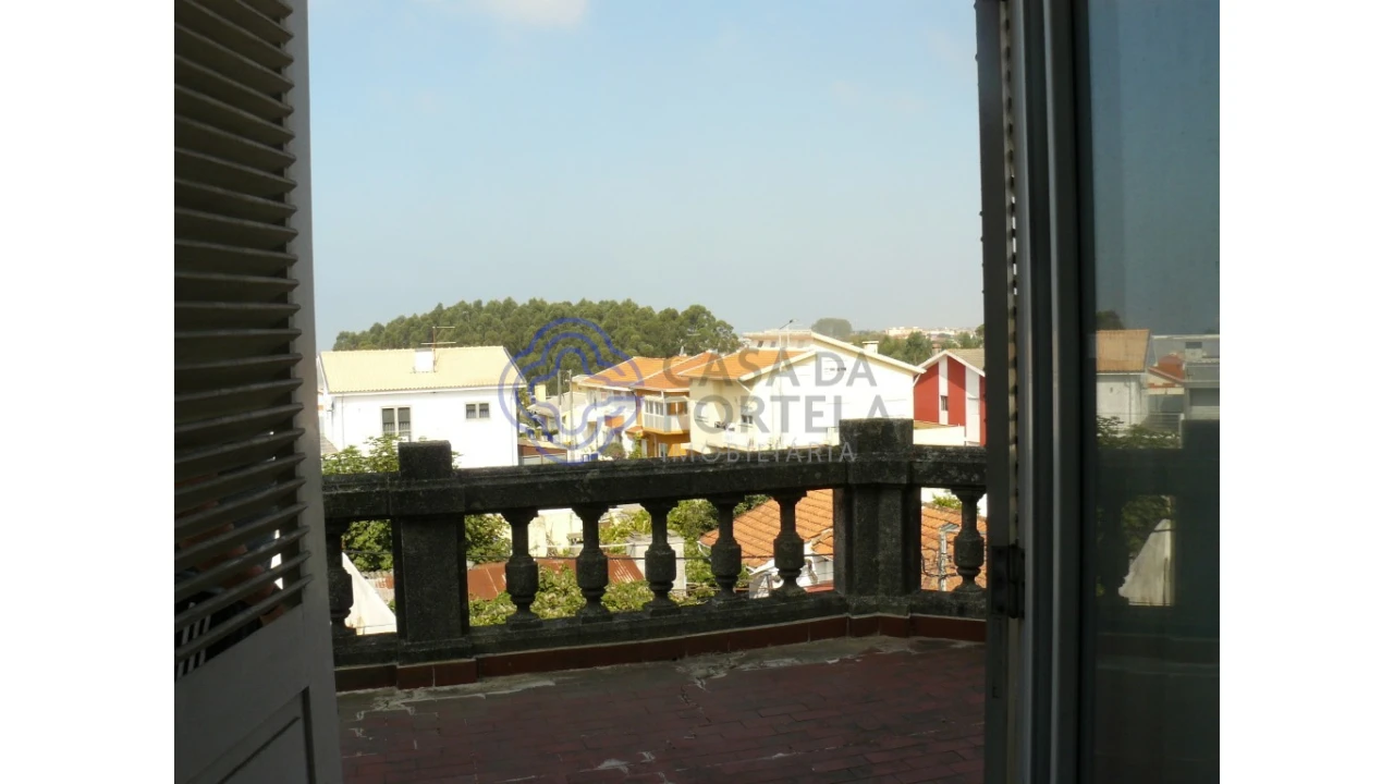 Quinta T7 para Venda em Mafamude e Vilar do Paraíso Foto 63