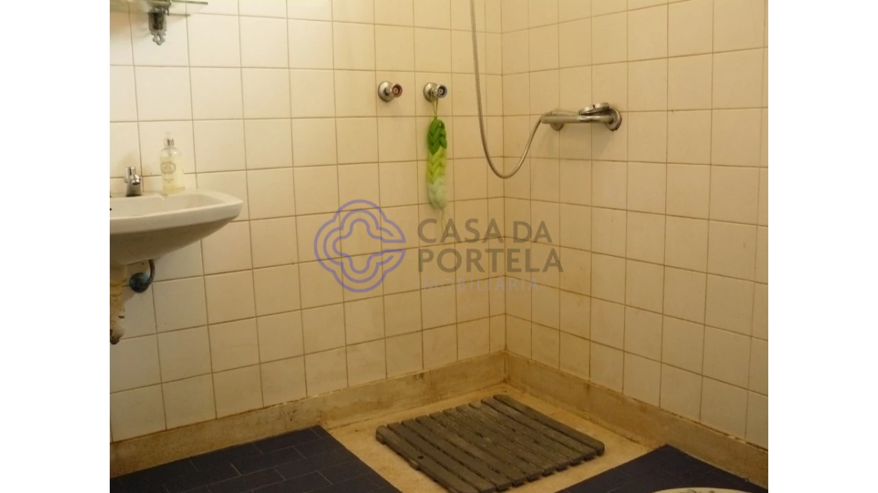 Quinta T7 para Venda em Mafamude e Vilar do Paraíso Foto 26