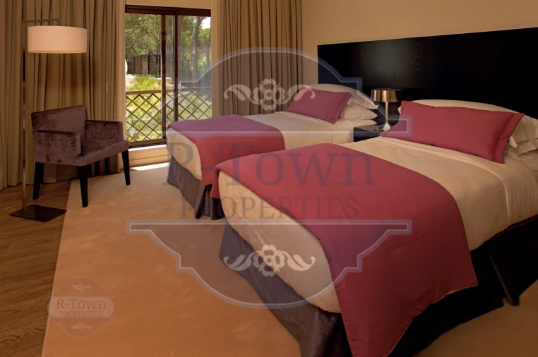 Moradia T5 para Venda em Albufeira e Olhos de Água Foto 6