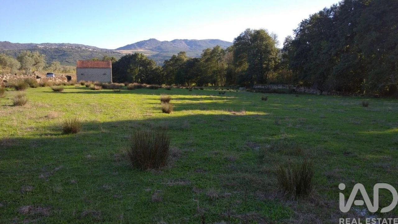 Terreno para Venda em Vila Cortes da Serra Foto 23