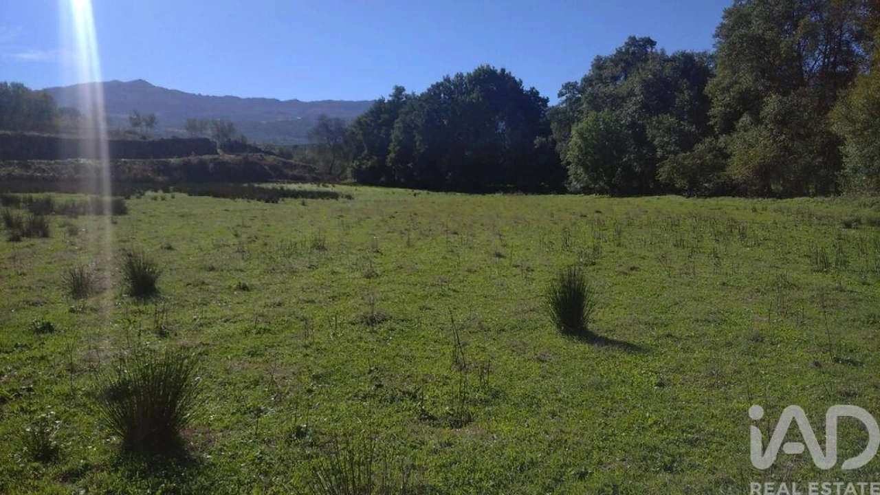Terreno para Venda em Vila Cortes da Serra Foto 10