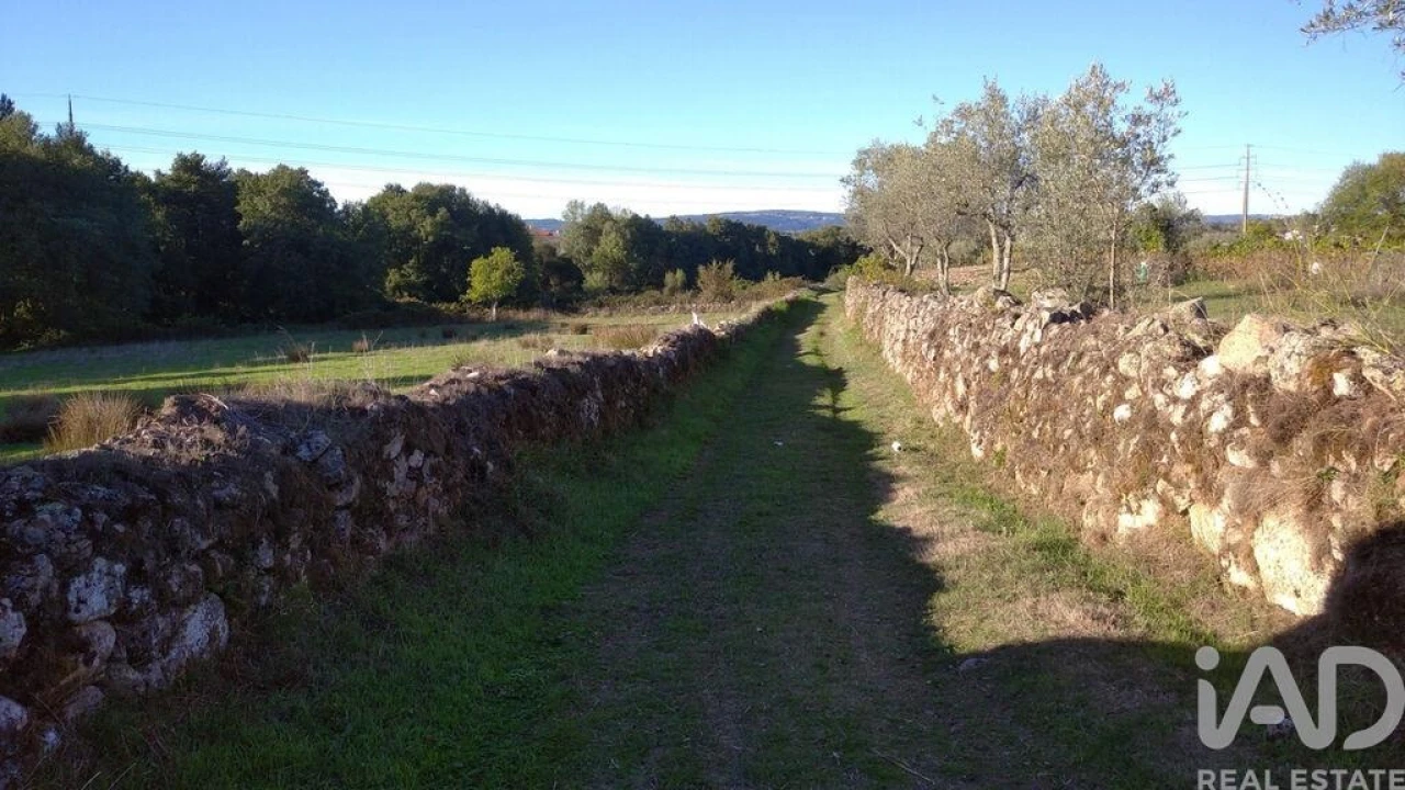Terreno para Venda em Vila Cortes da Serra Foto 29