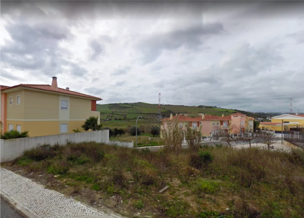 Terreno para Venda em Carregado e Cadafais Foto 1