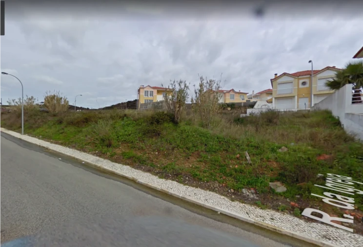 Terreno para Venda em Carregado e Cadafais Foto 2