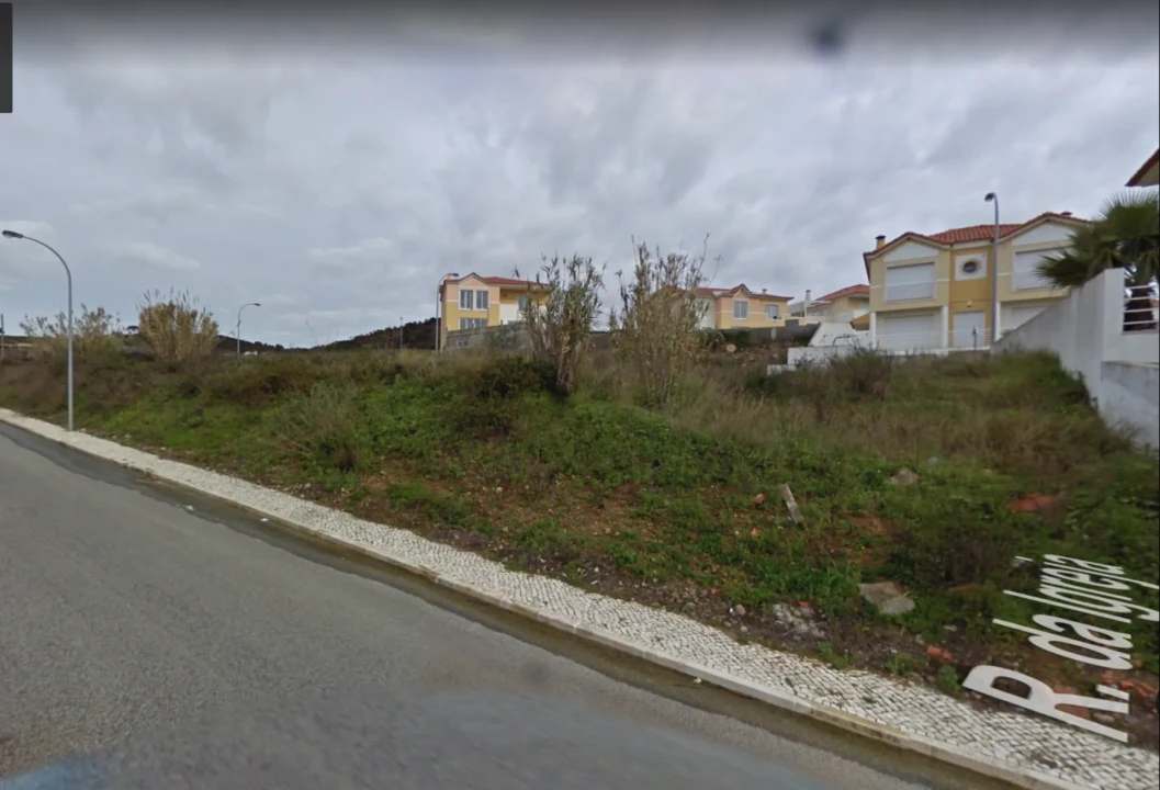 Terreno para Venda em Carregado e Cadafais Foto 3