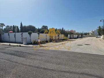 Terreno para Venda em Lagos (São Sebastião e Santa Maria)