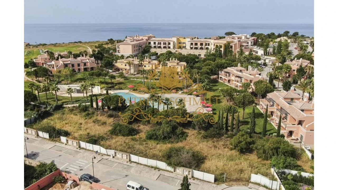 Terreno para Venda em Lagos (São Sebastião e Santa Maria) Foto 4