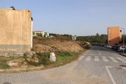 Terreno para Venda em Lustosa e Barrosas (Santo Estêvão)