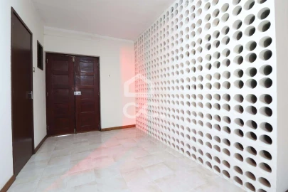 Moradia T3 para Venda em Almalagues