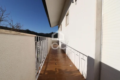 Moradia T3 para Venda em Almalagues
