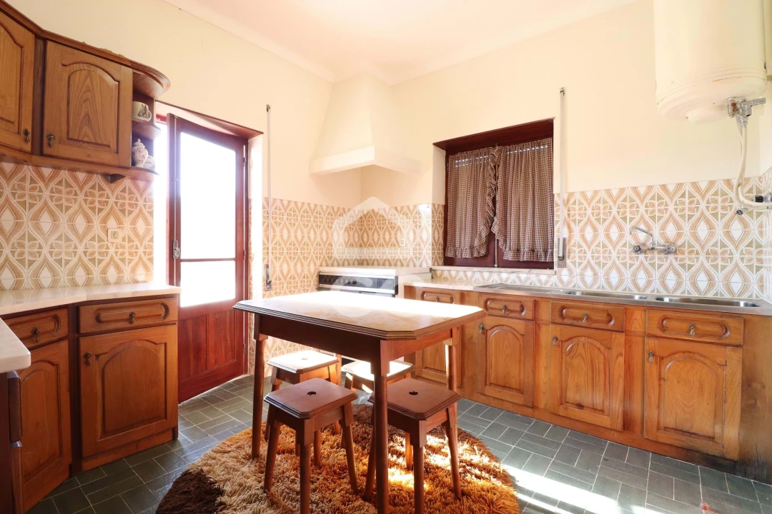 Moradia T3 para Venda em Almalagues Foto 7