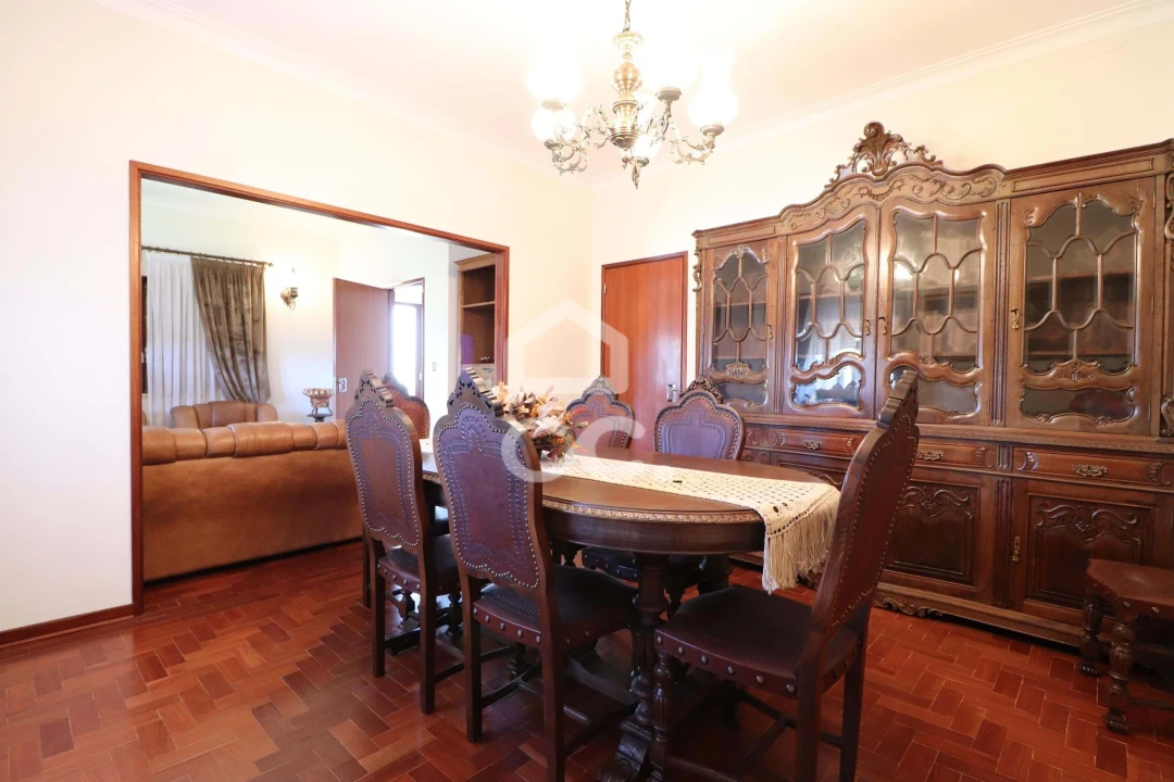 Moradia T3 para Venda em Almalagues Foto 11