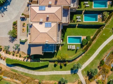 Moradia T4 para Venda em Lagoa e Carvoeiro