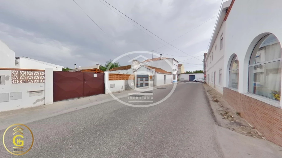 Negócio para Venda em Alpiarça Foto 2